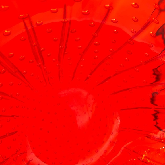 Beautiful Strawberry Glass tray - Picture 6 of 9